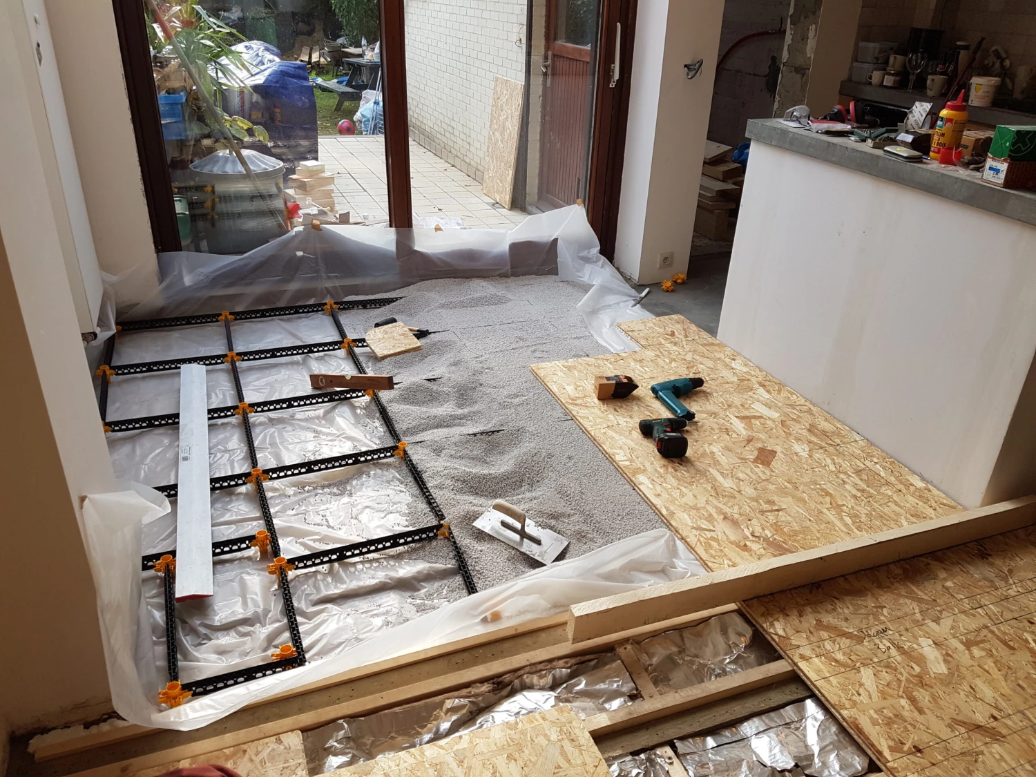 Grille De Nivelage Staenis Pour Chape Et Dalle 20 M² : 160 Barres Et 100 Pieds 11 Grille De Nivelage Staenis Pour Chape Et Dalle 20 M² : 160 Barres Et 100 Pieds – Image 9