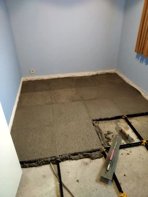 Grille De Nivelage Staenis Pour Chape Et Dalle 20 M² : 160 Barres Et 100 Pieds 16 Grille De Nivelage Staenis Pour Chape Et Dalle 20 M² : 160 Barres Et 100 Pieds – Image 14