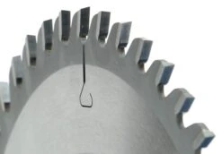 Lame De Scie Circulaire 210 X 30 Mm 48 Dents - Qualité Industrielle -SILVERLINE Ventes Lame de scie circulaire 210 pas cher