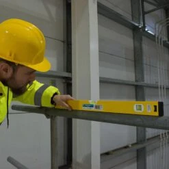 Silverline Niveau à Bulle 600 Mm -SILVERLINE Ventes Niveau a bulle 600 mm SL24