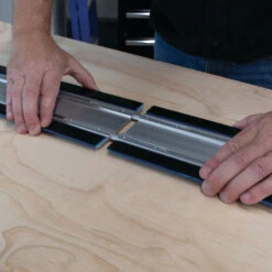 Rail Guide De Scie Circulaire Universel Kreg Accu-Cut XL KMA3700 18 Rail Guide De Scie Circulaire Universel Kreg Accu-Cut XL KMA3700 -SILVERLINE Ventes Rail guide de scie circulaire universel Kreg Accu Cut KM 12