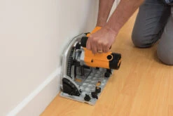 Scie Plongeante Triton Avec Rails De Guidage 1400 W, 185 Mm TTS185KIT -SILVERLINE Ventes Scie plongeante triton avec rails de guidage 1400 W 185 4