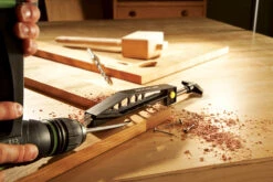 Serre-joint Pour Pré-trous D'assemblage Par Vissage Compatible Kreg Et Triton -SILVERLINE Ventes Serre joint pour pre trous d assemblage par vissage comp 2