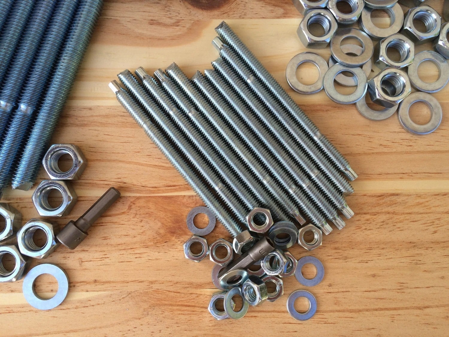 Tige Filetée, écrou Et Rondelle Pour Scellement Chimique M10 - Boite De 10 6 Tige Filetée, écrou Et Rondelle Pour Scellement Chimique M10 - Boite De 10 – Image 4